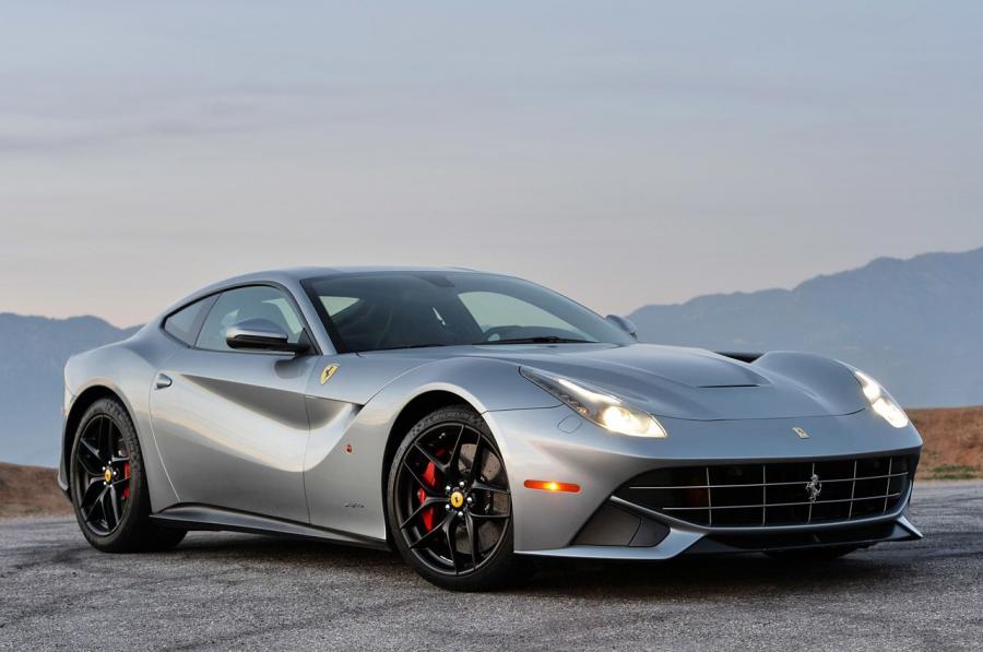  Ferrari F12berlinetta 2014 года  (фото 15 из 77)